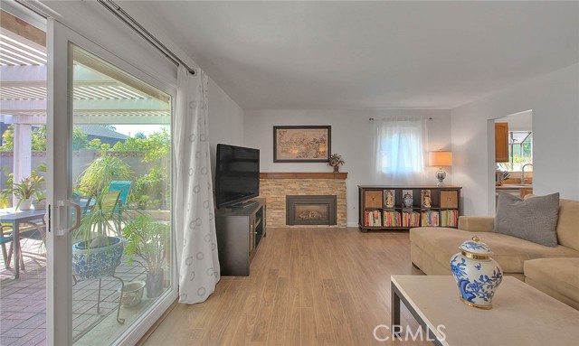 Detail Gallery Image 9 of 51 For 6252 Santa Rita, Garden Grove,  CA 92845 - 5 Beds | 3 Baths