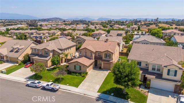 30315 Laruns Street, Murrieta CA: https://media.crmls.org/medias/689ecc10-11ec-4fd8-b232-cc01d471eb8b.jpg