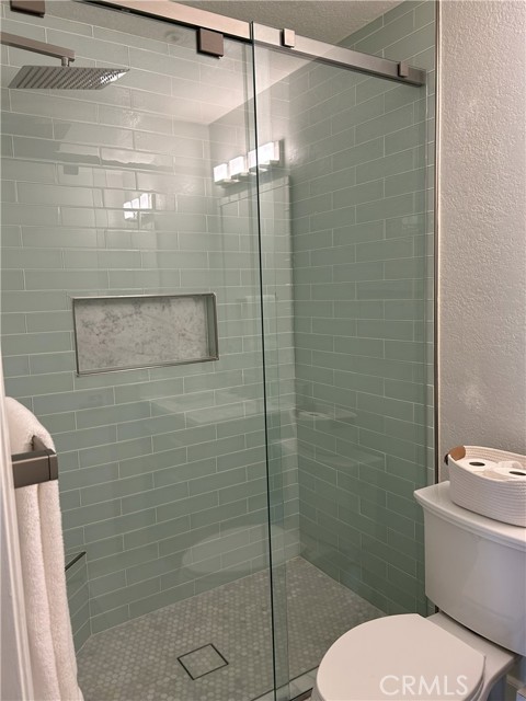 Detail Gallery Image 15 of 34 For 14241 Elizabeth Ct, Fontana,  CA 92337 - 2 Beds | 2 Baths