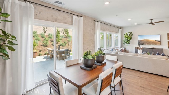 Detail Gallery Image 5 of 27 For 23571 Evening Primrose Ct, Wildomar,  CA 92595 - 5 Beds | 4 Baths