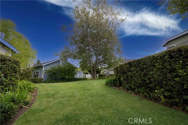 Detail Gallery Image 21 of 28 For 1559 Meadow Cir, Carpinteria,  CA 93013 - 3 Beds | 3 Baths