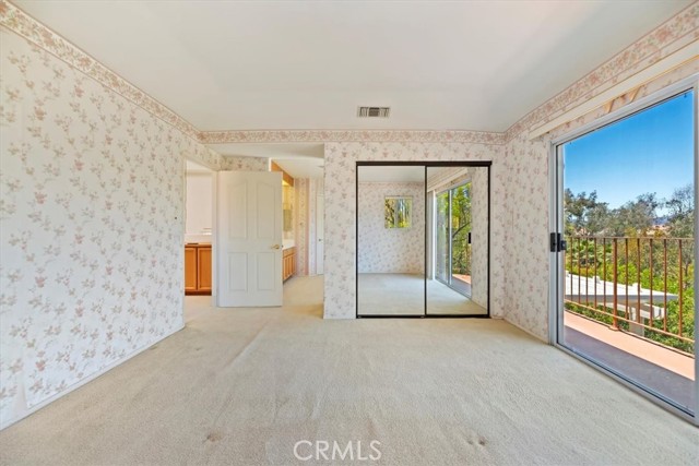 39973 Corte Lorca, Murrieta CA: https://media.crmls.org/medias/68a12477-ae6d-44bb-b05f-010c25448422.jpg