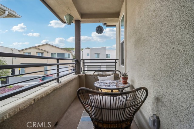 Detail Gallery Image 19 of 36 For 27230 Red Willow Ct, Valencia,  CA 91381 - 3 Beds | 2/1 Baths