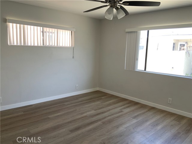 814 W Balboa Boulevard, Newport Beach CA: https://media.crmls.org/medias/68a168cf-7d6a-4f86-9e7c-5b276b91672b.jpg