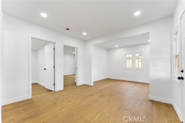 Detail Gallery Image 9 of 28 For 2560 Las Flores St, Alhambra,  CA 91803 - 2 Beds | 1 Baths