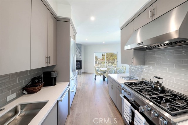 Detail Gallery Image 16 of 25 For 3918 E Coast Highway, Corona Del Mar,  CA 92625 - 3 Beds | 2/1 Baths