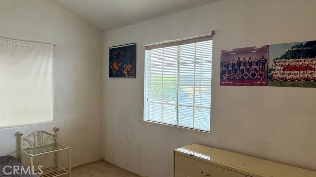 Detail Gallery Image 12 of 31 For 20807 Elaine Ave #4,  Lakewood,  CA 90715 - 3 Beds | 3 Baths