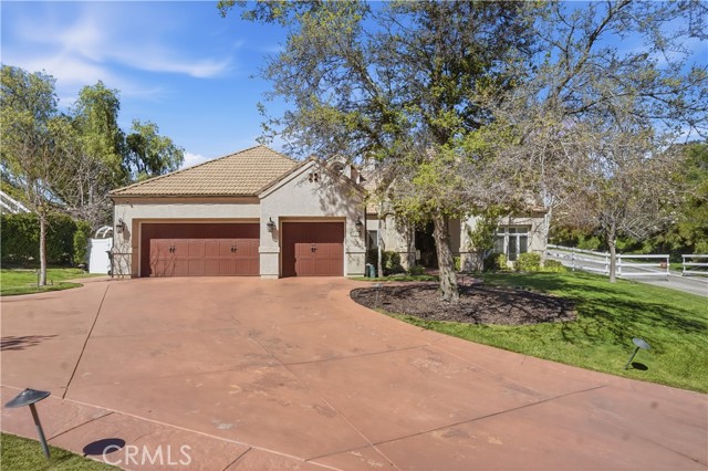 Detail Gallery Image 8 of 69 For 27139 Crystal Springs, Canyon Country,  CA 91387 - 4 Beds | 2/1 Baths