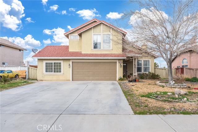 Detail Gallery Image 1 of 1 For 11488 Golden St, Adelanto,  CA 92301 - 4 Beds | 3/1 Baths