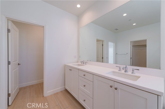 111 Omar, Irvine CA: https://media.crmls.org/medias/68a42313-3880-41c1-b3a8-9bb55e115253.jpg