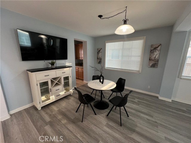 Detail Gallery Image 5 of 18 For 21 Plaza Modena, Lake Elsinore,  CA 92532 - 4 Beds | 3/1 Baths