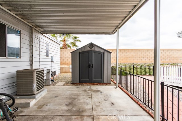 Detail Gallery Image 4 of 31 For 3663 Buchanan St #43,  Riverside,  CA 92503 - 3 Beds | 2 Baths