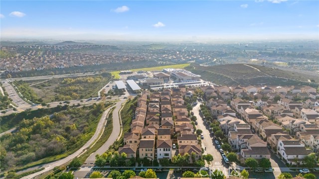 Detail Gallery Image 35 of 52 For 214 Elkhorn, Irvine,  CA 92618 - 3 Beds | 3/1 Baths