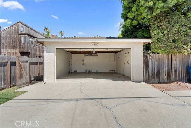 Detail Gallery Image 34 of 50 For 586 36th, Manhattan Beach,  CA 90266 - 3 Beds | 2 Baths