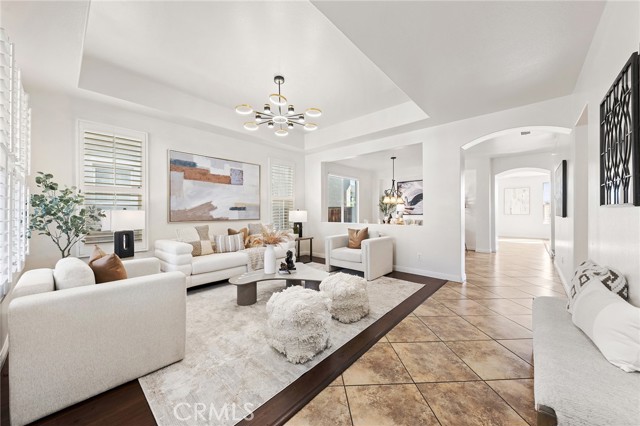 Detail Gallery Image 4 of 40 For 11827 Modena, Rancho Cucamonga,  CA 91701 - 5 Beds | 4 Baths