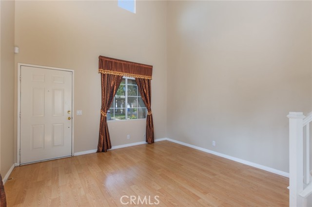 Detail Gallery Image 6 of 32 For 1654 Rush Haven Way, Simi Valley,  CA 93065 - 3 Beds | 2/1 Baths
