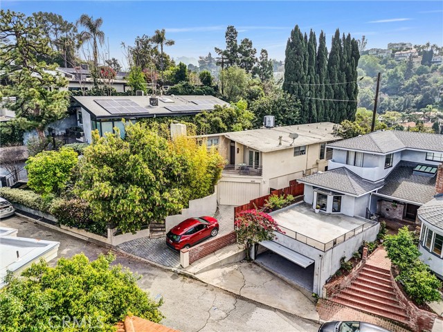 Detail Gallery Image 27 of 27 For 3830 Buena Park Dr, Studio City,  CA 91604 - 3 Beds | 3 Baths