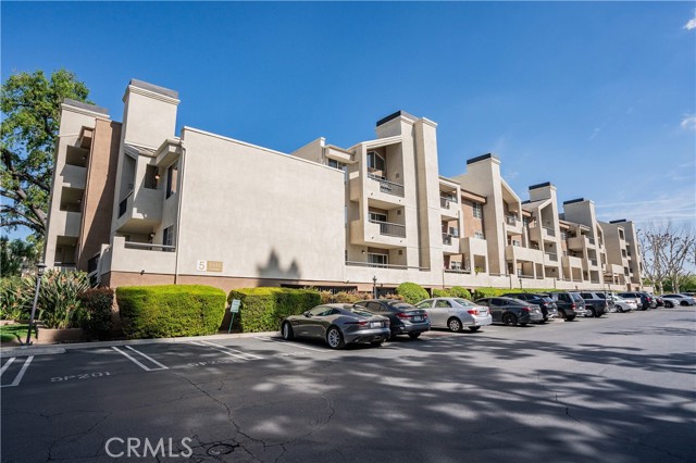 Detail Gallery Image 14 of 25 For 5535 Canoga Ave #218,  Woodland Hills,  CA 91367 - 1 Beds | 1 Baths