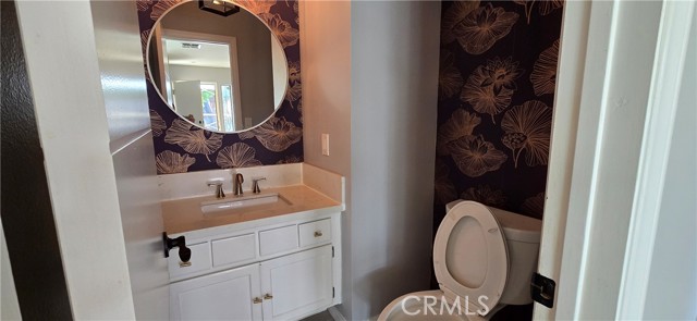 Detail Gallery Image 36 of 38 For 18169 Andrea Cir #1,  Northridge,  CA 91325 - 3 Beds | 2/1 Baths