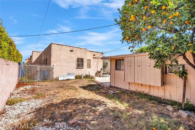 Detail Gallery Image 34 of 38 For 1912 W 76th St, Los Angeles,  CA 90047 - 3 Beds | 1/1 Baths