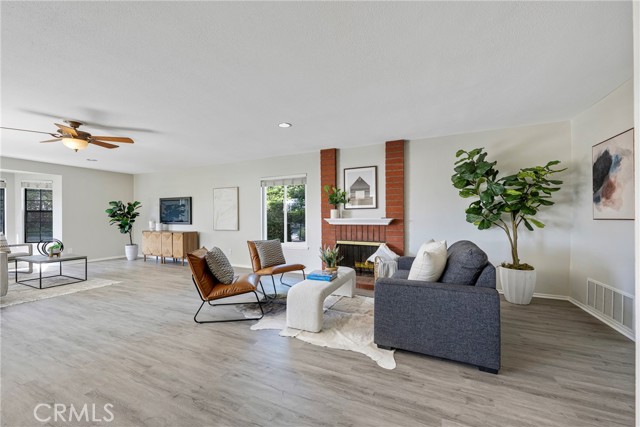 Detail Gallery Image 26 of 73 For 5151 Avenida De Amor, Yorba Linda,  CA 92886 - 4 Beds | 2/1 Baths