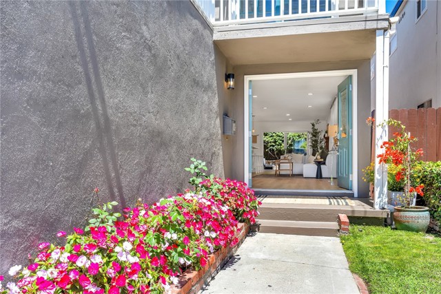 1613 Armour Lane, Redondo Beach, California 90278, 3 Bedrooms Bedrooms, ,1 BathroomBathrooms,Residential,For Sale,Armour,SB26086137