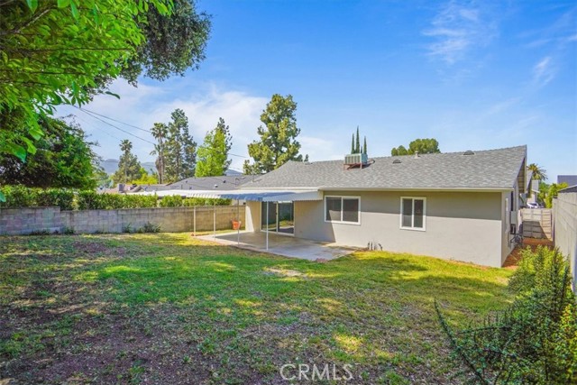 Detail Gallery Image 18 of 19 For 9976 Cabanas Ave, Tujunga,  CA 91042 - 3 Beds | 2 Baths