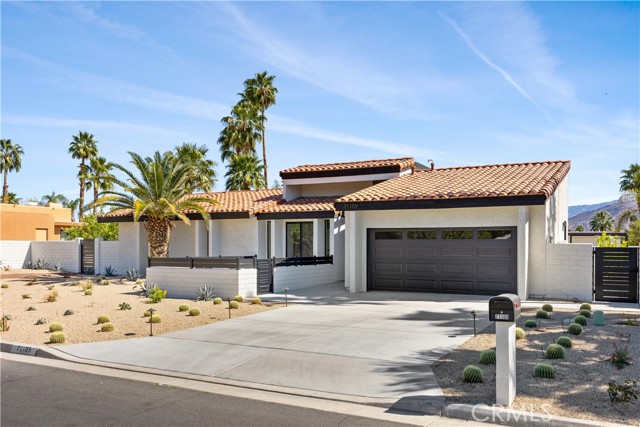 Detail Gallery Image 2 of 48 For 71109 Sunny Ln, Rancho Mirage,  CA 92270 - 4 Beds | 3/1 Baths