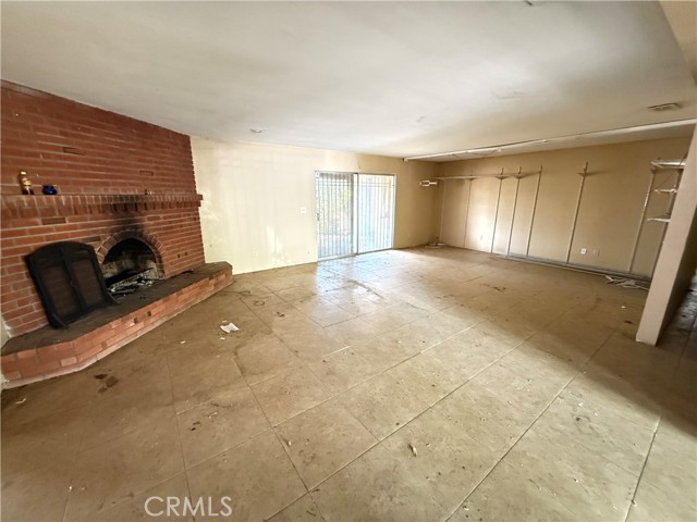 Detail Gallery Image 6 of 50 For 92324 Touche Dr, Bloomington,  CA 92316 - 3 Beds | 3 Baths