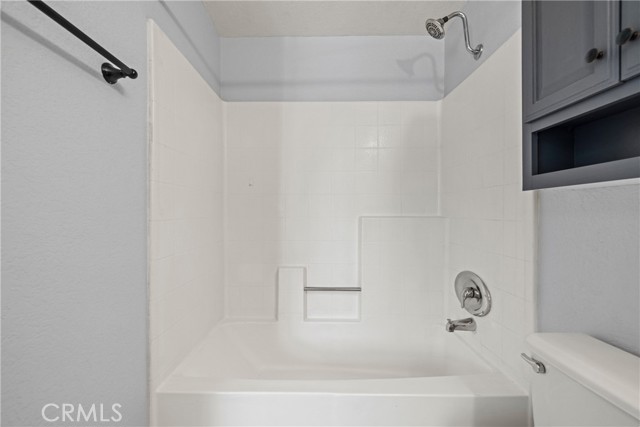 Detail Gallery Image 27 of 44 For 18852 Vista Del Canon #G,  Newhall,  CA 91321 - 2 Beds | 2 Baths