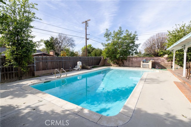 Detail Gallery Image 18 of 33 For 19858 Saticoy, Winnetka,  CA 91306 - 3 Beds | 2 Baths