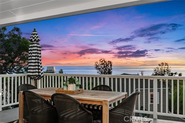 Detail Gallery Image 17 of 39 For 509 Diamond, Laguna Beach,  CA 92651 - 5 Beds | 4 Baths