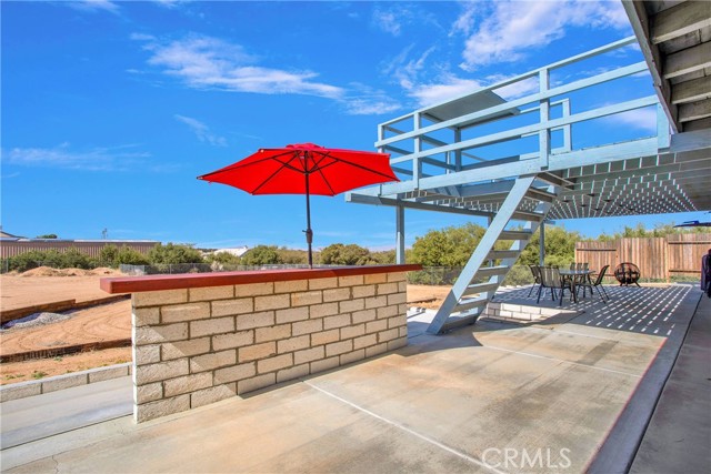 Detail Gallery Image 38 of 45 For 11020 Blue Jay Way, Oak Hills,  CA 92344 - 5 Beds | 2 Baths