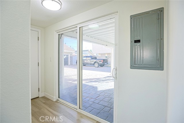 Detail Gallery Image 19 of 75 For 13104 Monroe St, Garden Grove,  CA 92844 - 8 Beds | 6/1 Baths