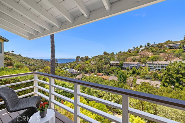 Detail Gallery Image 19 of 31 For 1212 Morningside Dr, Laguna Beach,  CA 92651 - 3 Beds | 3 Baths