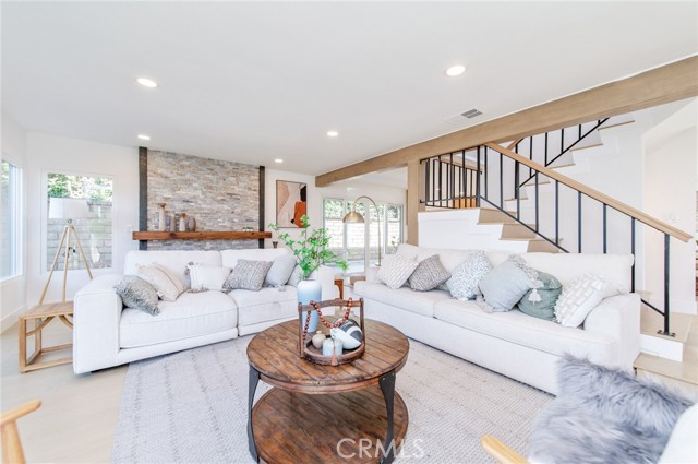 22733 Islamare, Lake Forest CA: https://media.crmls.org/medias/68ab5454-1152-461f-8c09-13739f031403.jpg