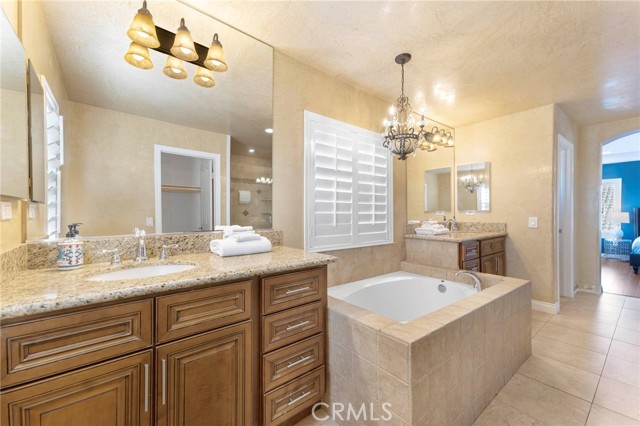 Detail Gallery Image 23 of 41 For 2547 Calla Lily Ct, Simi Valley,  CA 93063 - 4 Beds | 2/1 Baths