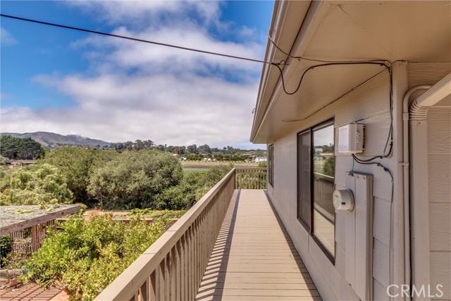 2030 Sombrero Drive, Los Osos CA: https://media.crmls.org/medias/68af9076-483c-4308-953a-85c48800809e.jpg