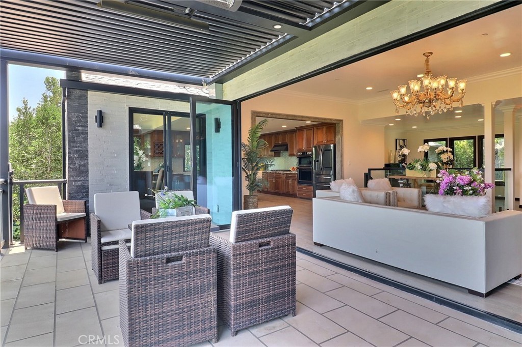 MLS #WS25153368 img 15