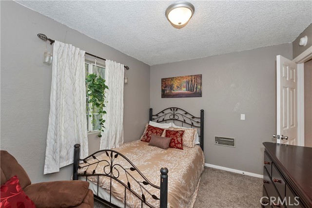 22365 Pine Drive, Cedarpines Park CA: https://media.crmls.org/medias/68afc8e6-d7a0-4601-87cf-fb55de5f2f6a.jpg