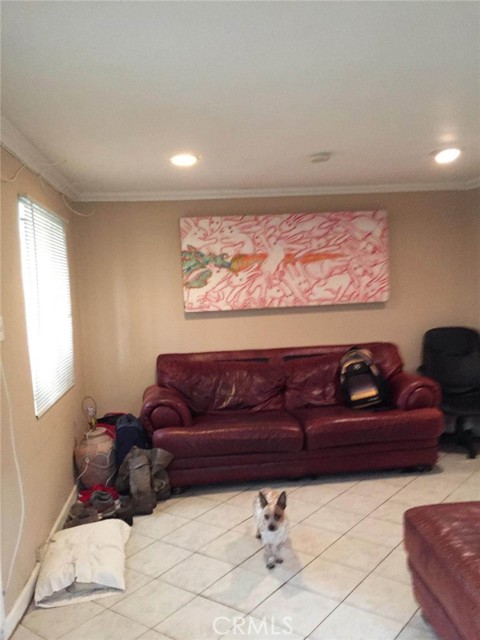 117 S Cedar, Inglewood CA: https://media.crmls.org/medias/68afcf8a-d7b3-4f98-9ffc-e11514d2165c.jpg