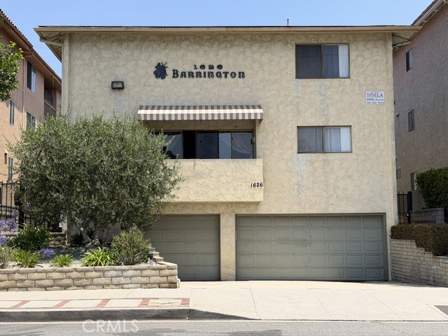 1626 S Barrington