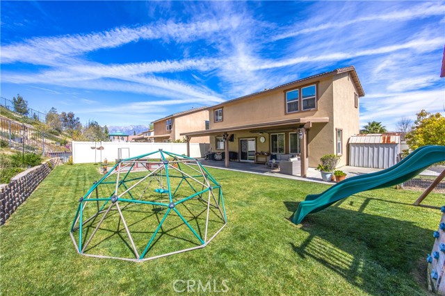 Detail Gallery Image 5 of 34 For 115 Festive Ct, Beaumont,  CA 92223 - 3 Beds | 2/1 Baths