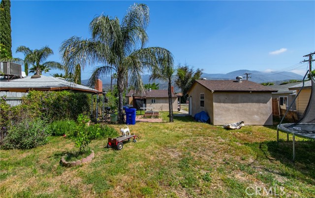 Detail Gallery Image 21 of 21 For 543 W 41st St, San Bernardino,  CA 92407 - 3 Beds | 2 Baths