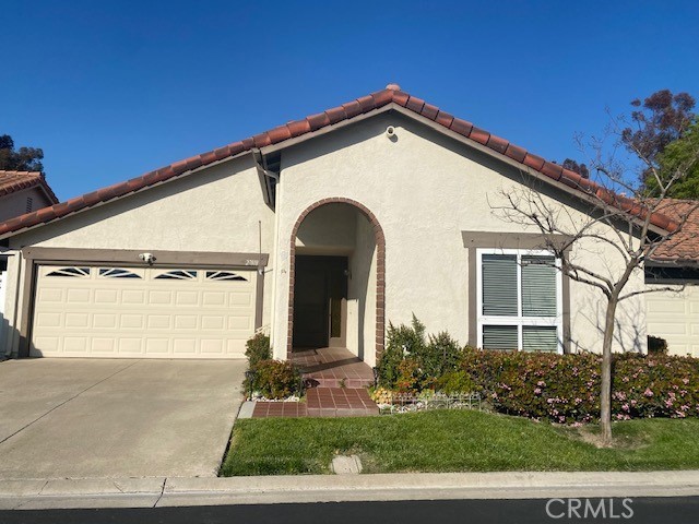 27818 Via Sarasate, Mission Viejo, CA 92692