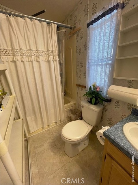 Detail Gallery Image 10 of 13 For 306 Sullivan St. Spc #103, Santa Ana,  CA 92704 - 2 Beds | 2 Baths