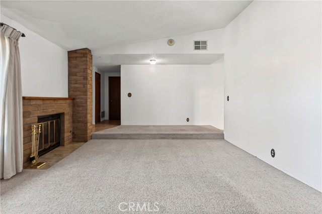 Detail Gallery Image 4 of 28 For 523 Rose Ln, Paso Robles,  CA 93446 - 4 Beds | 2 Baths