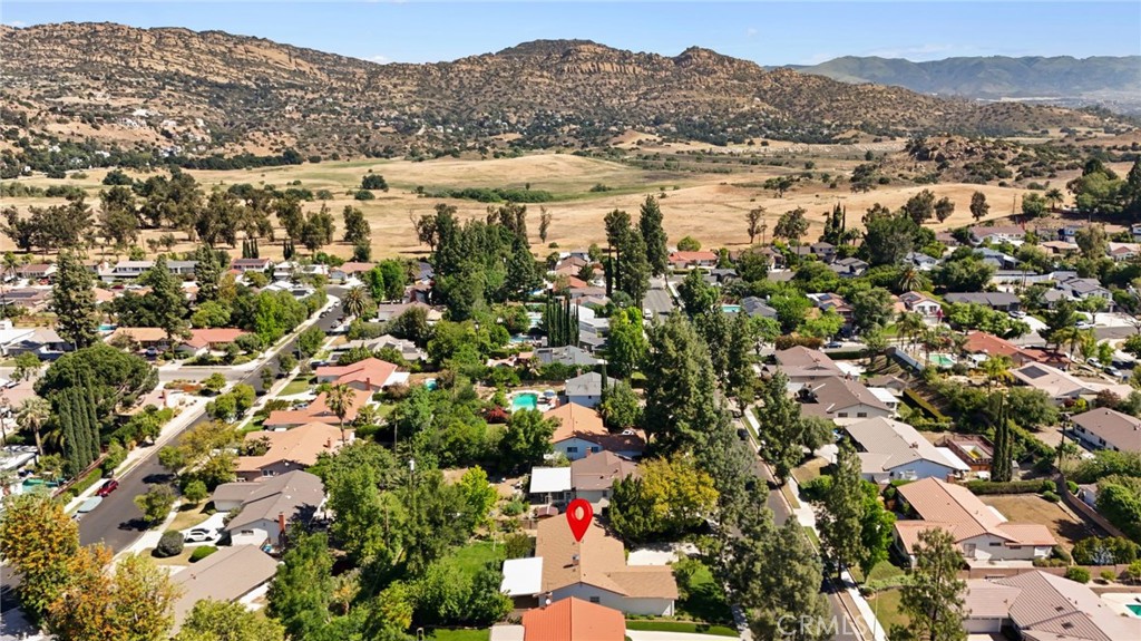 https://media.crmls.org/medias/68b22d02-0098-49a6-a85c-5f71d7dafc44.jpg?preset=X-Large