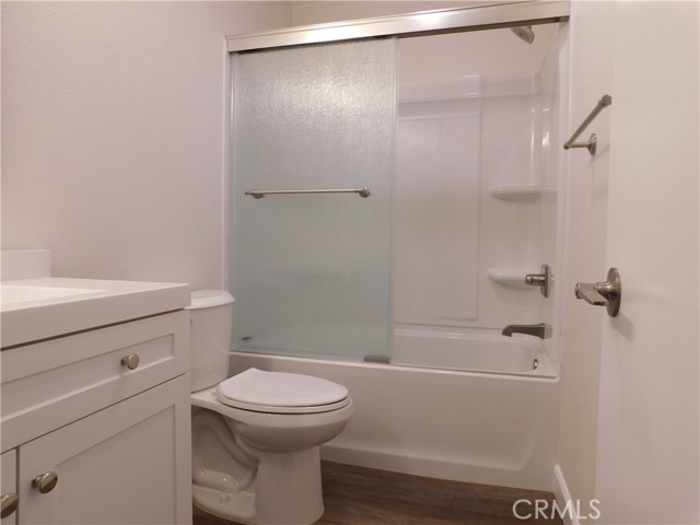 Detail Gallery Image 21 of 23 For 910 S Sheridan #B,  Corona,  CA 92882 - 2 Beds | 1/1 Baths