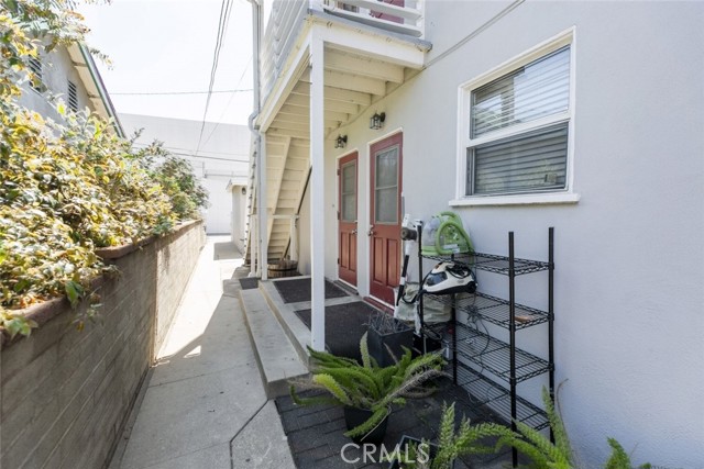 Detail Gallery Image 4 of 35 For 22 N Electric Ave #B,  Alhambra,  CA 91801 - 1 Beds | 1 Baths